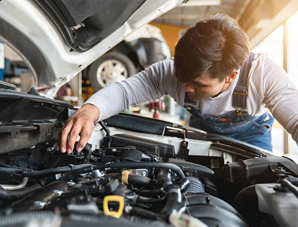 Expert car repair in Kissimmee FL including brakes, diagnostics, battery, and suspension services.
