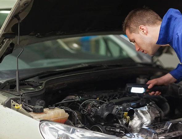 Trusted roadside car repair service in Lake Nona FL for jumpstarts, flats, batteries, and more.